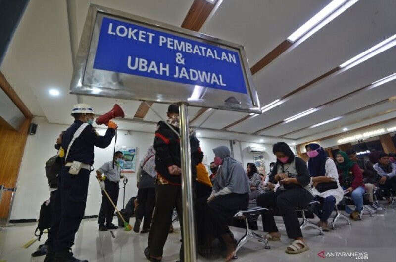 PT KAI Perketat Pengamanan di Stasiun saat Nataru, Libatkan Anjing Pelacak K-9