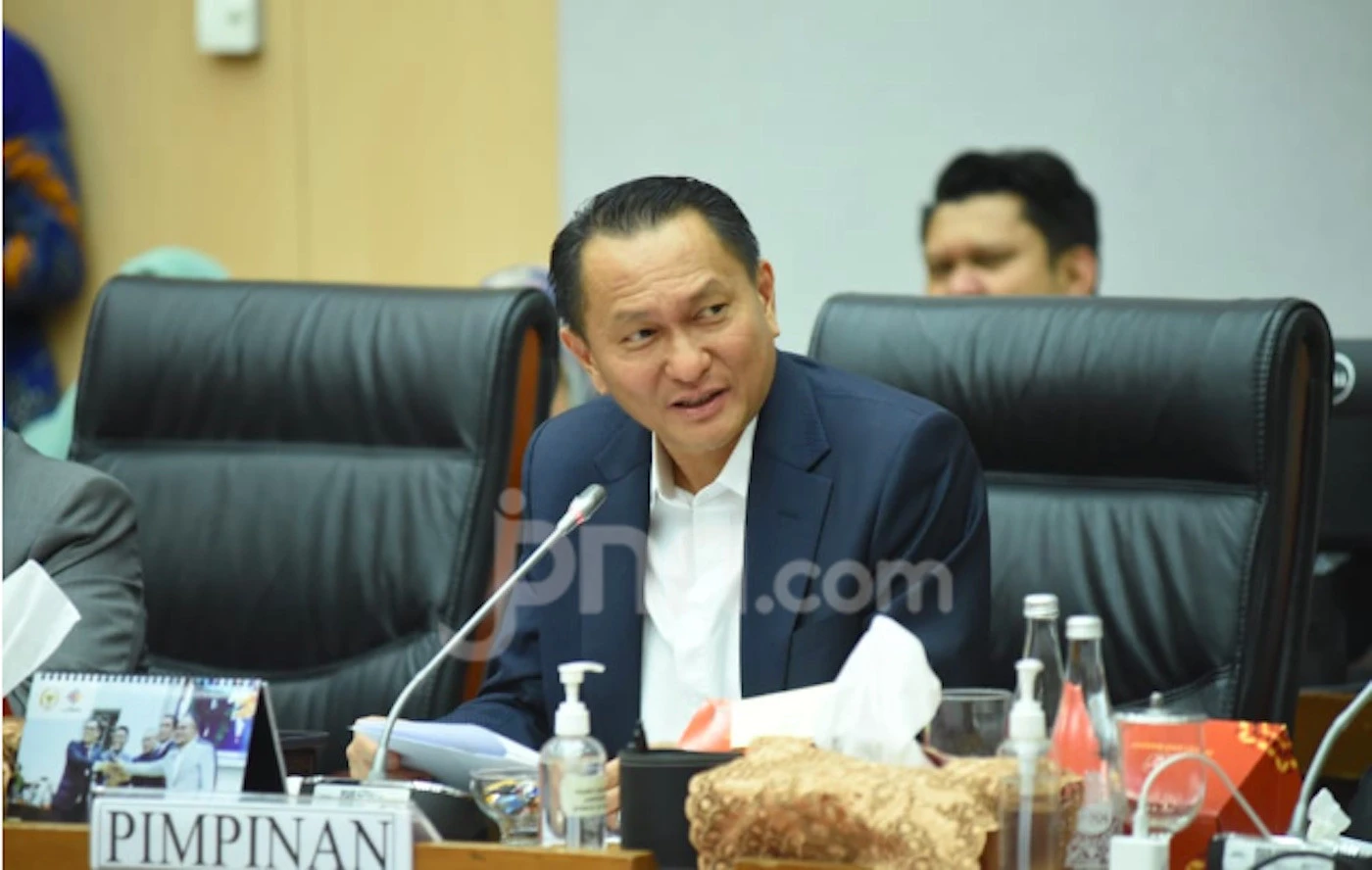Bambang Patijaya DPR: Pasokan BBM Aman, SPBU Swasta Dapat Mengakses Base Fuel dari Pertamina