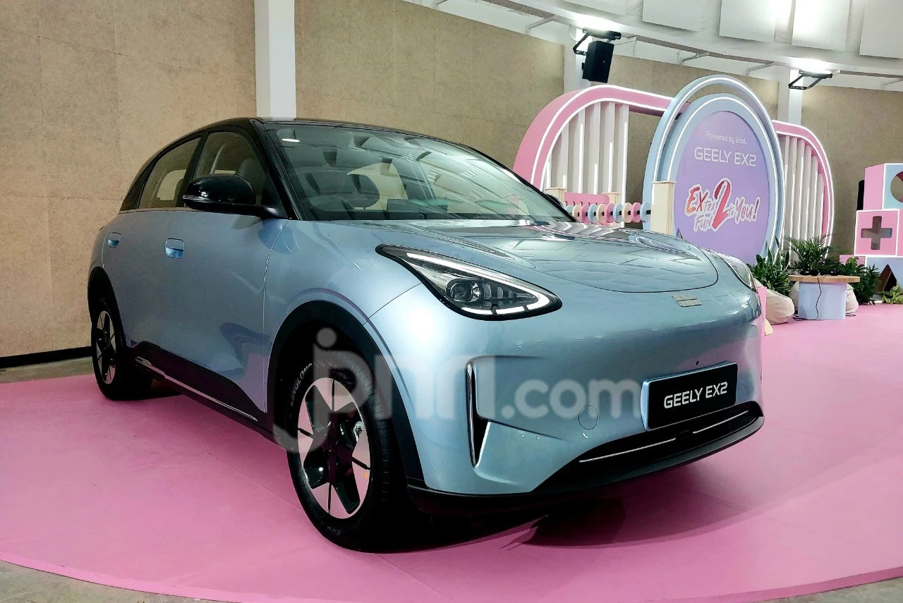 Mobil Listrik Dinilai Berat, Geely Fokus Garap Kendaraan Metanol
