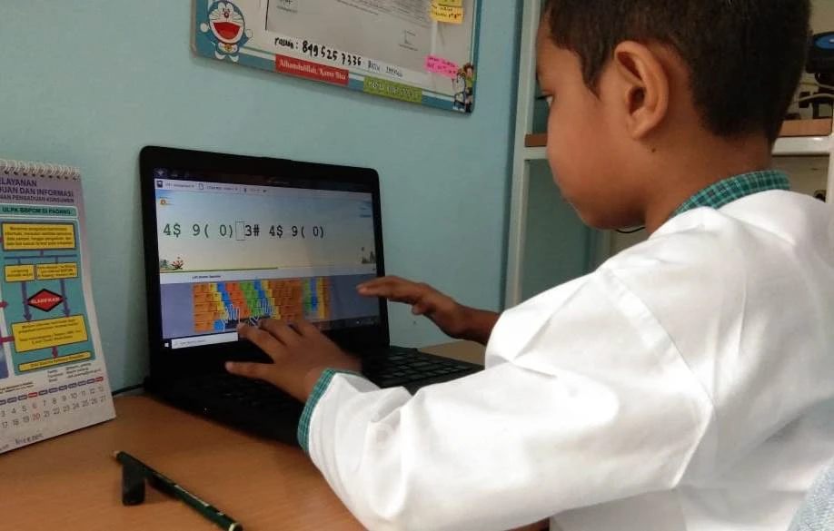 Pelajar di Bandung Mulai PJJ, Begini Curhat Orang Tua Siswa
