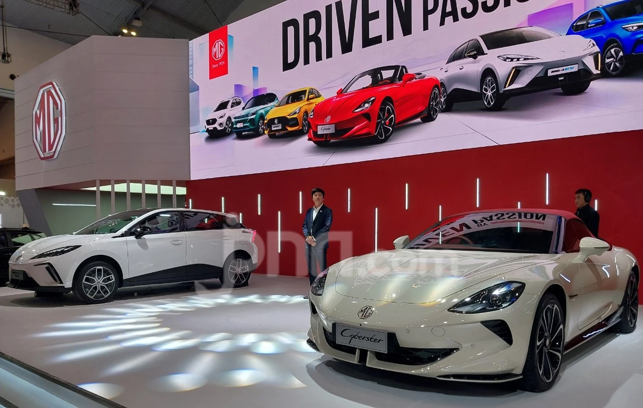 GIIAS 2025, Edisi Terbatas MG4 EV Max dan MG Cyberster Tampil Menawan