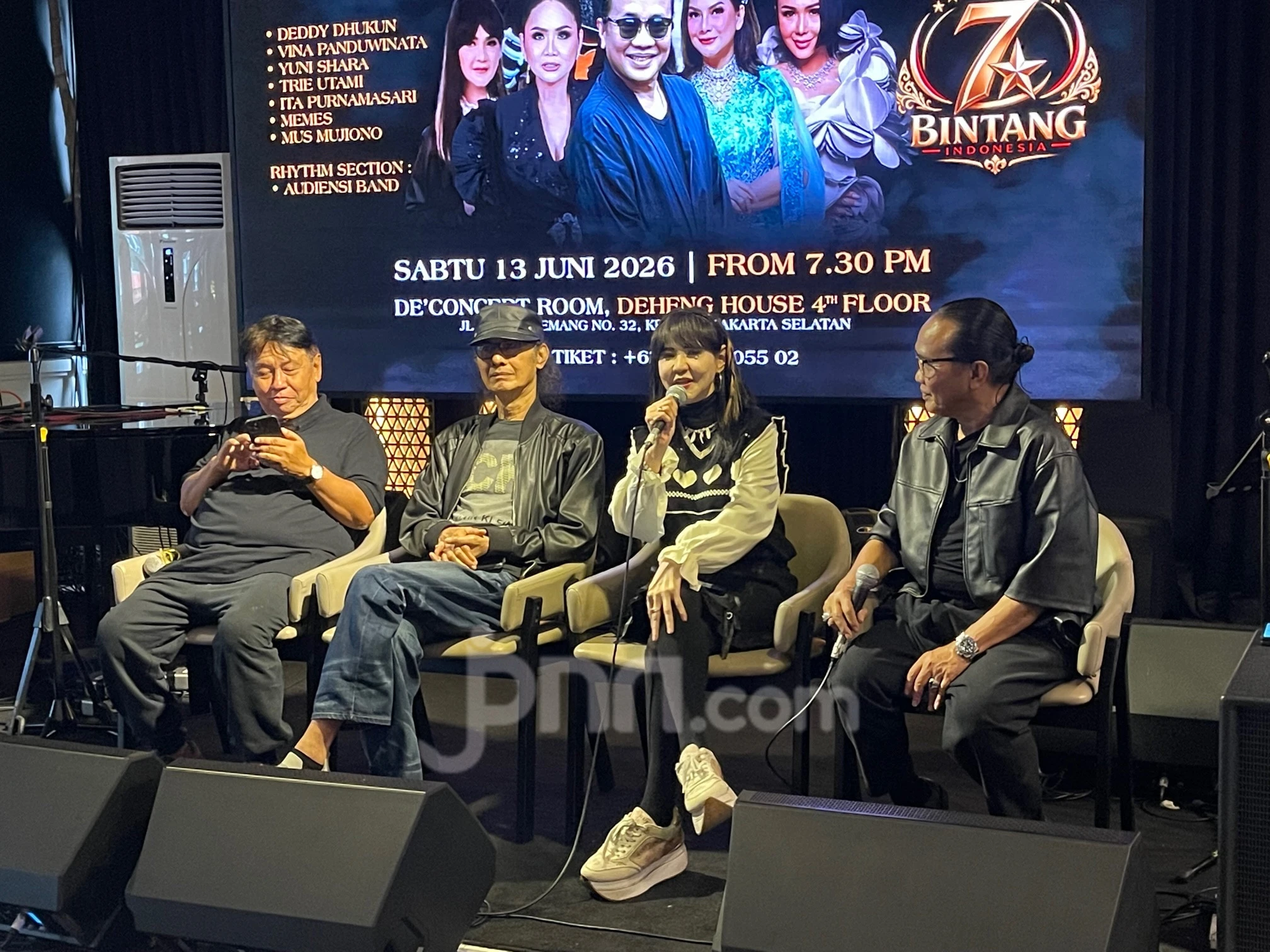 Konser 7 Bintang Indonesia Hadirkan Tujuh Legenda Musik dalam Satu Panggung