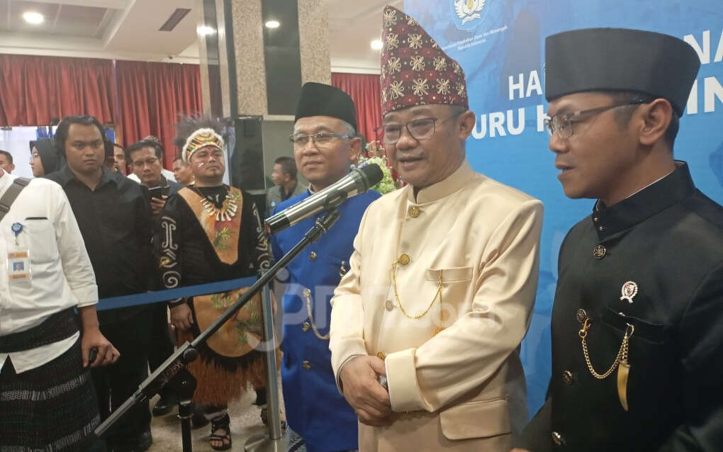 5 Berita Terpopuler: Hari Guru Nasional, Mendikdasmen Beri 3 Kado, soal Tunjangan ASN dan Honorer Terungkap