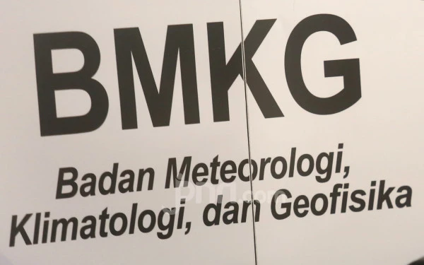 BMKG: Sebagian Besar Wilayah Indonesia Berawan Tebal Hari Ini