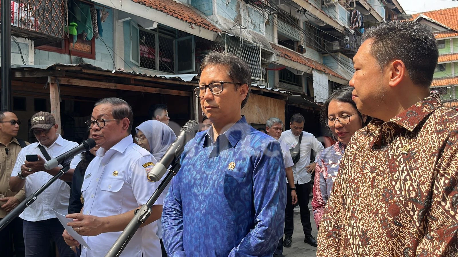 Peringatan Menkes Budi: Nomor Celana di Atas 33, Lebih Cepat Menghadap Allah