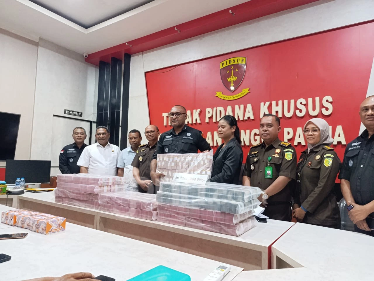 Kejati Papua Sita Rp 10 Miliar dari Saksi Kasus Dugaan Korupsi Dana PON XX
