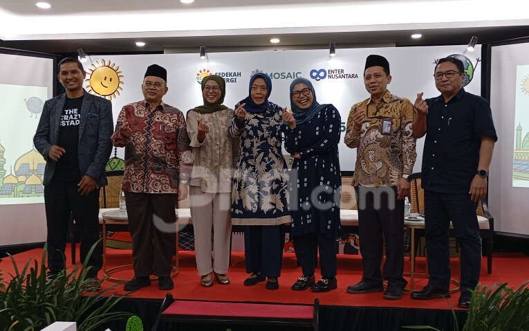 Program Sedekah Energi dari MOSAIC Bikin Masjid Hemat Biaya Listrik