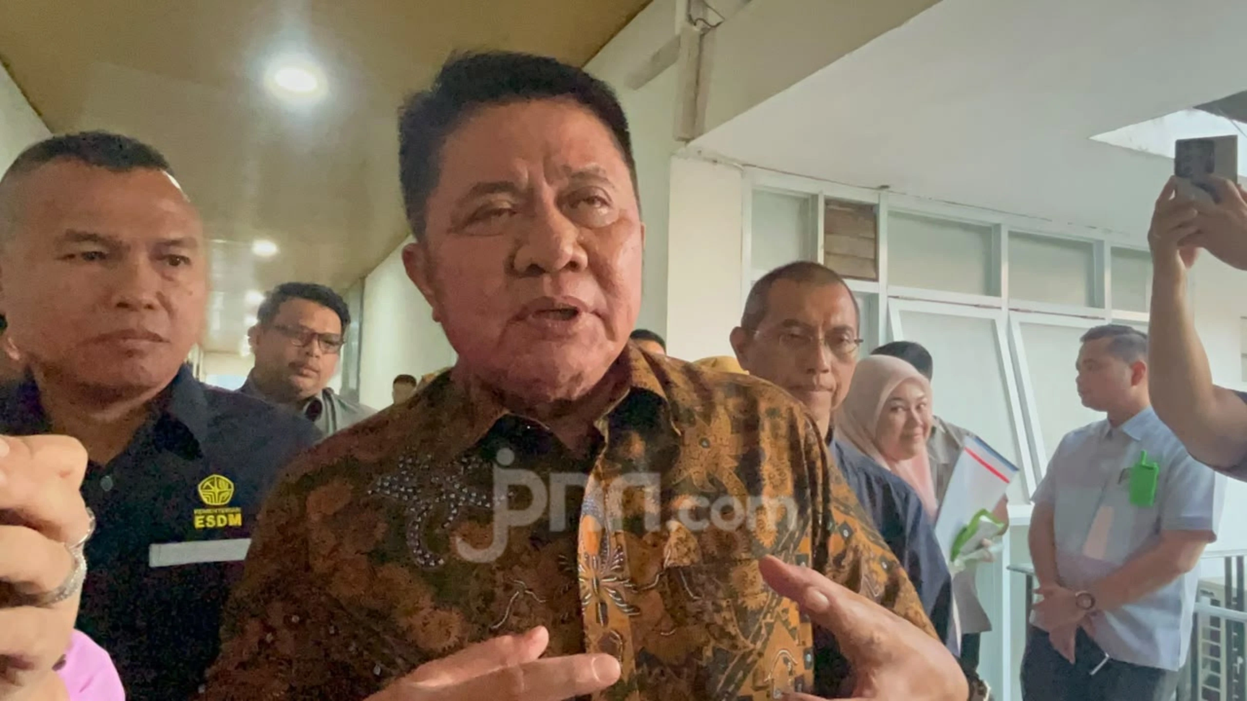 Gubernur Herman Deru Menduga Ada Sindikat Penyebab Antrean BBM di Sumsel
