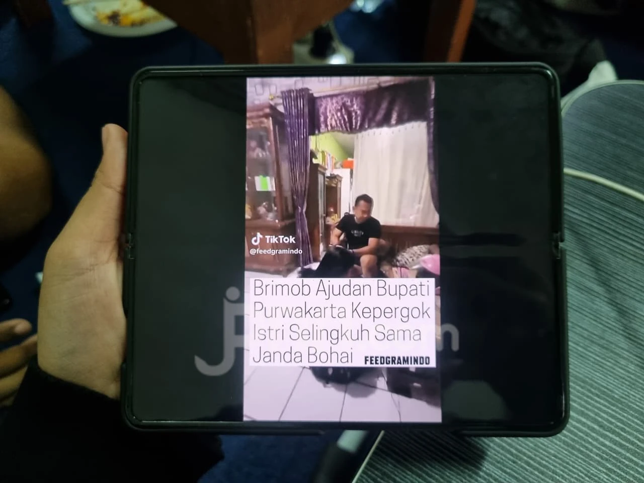 Ajudan Bupati Purwakarta Diduga Berselingkuh, Istrinya Merekam, Om Zein Membuat Video