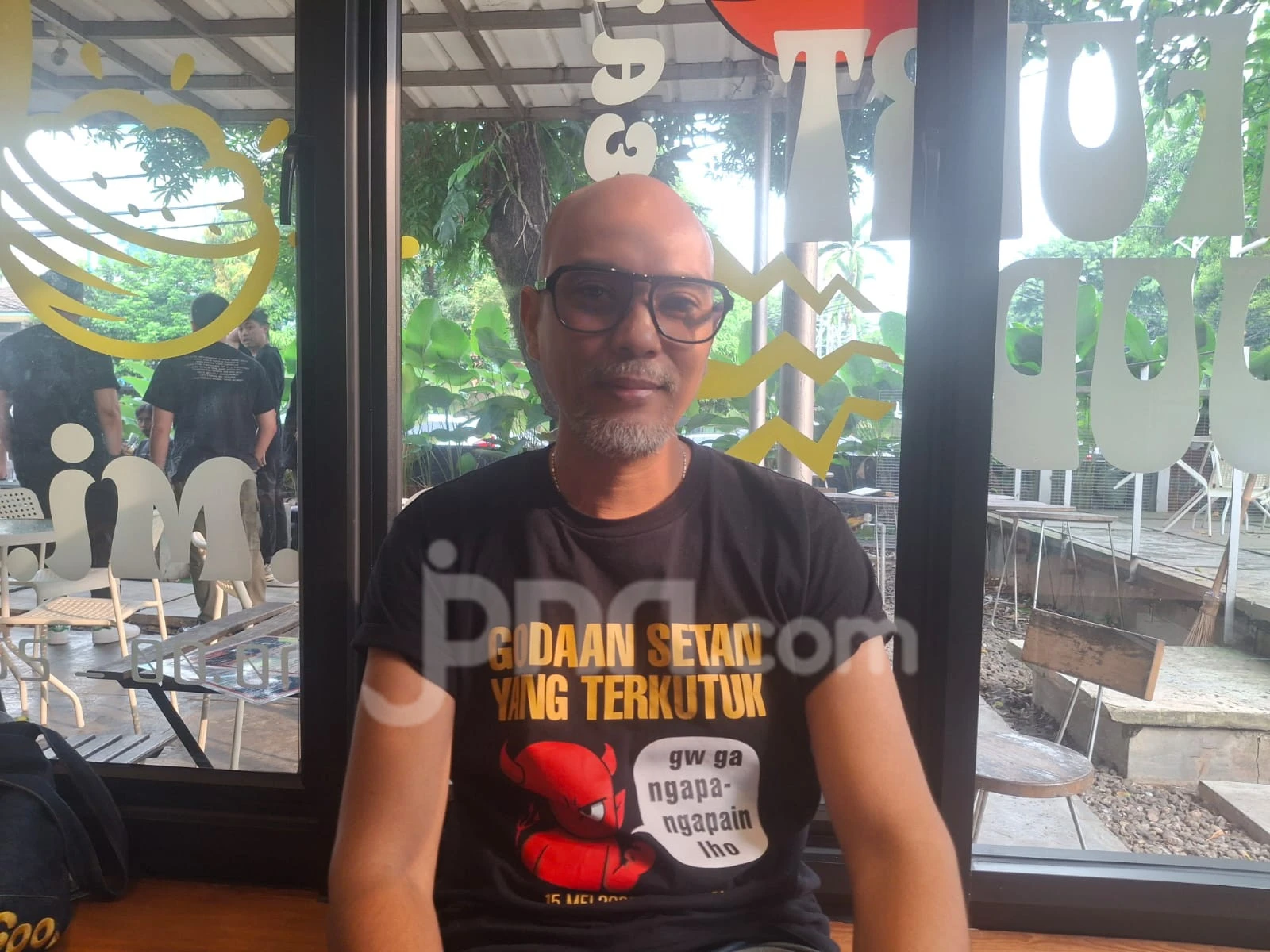 Sutradara Godaan Setan yang Terkutuk Bicara Latar Belakang Cerita Film Besutannya