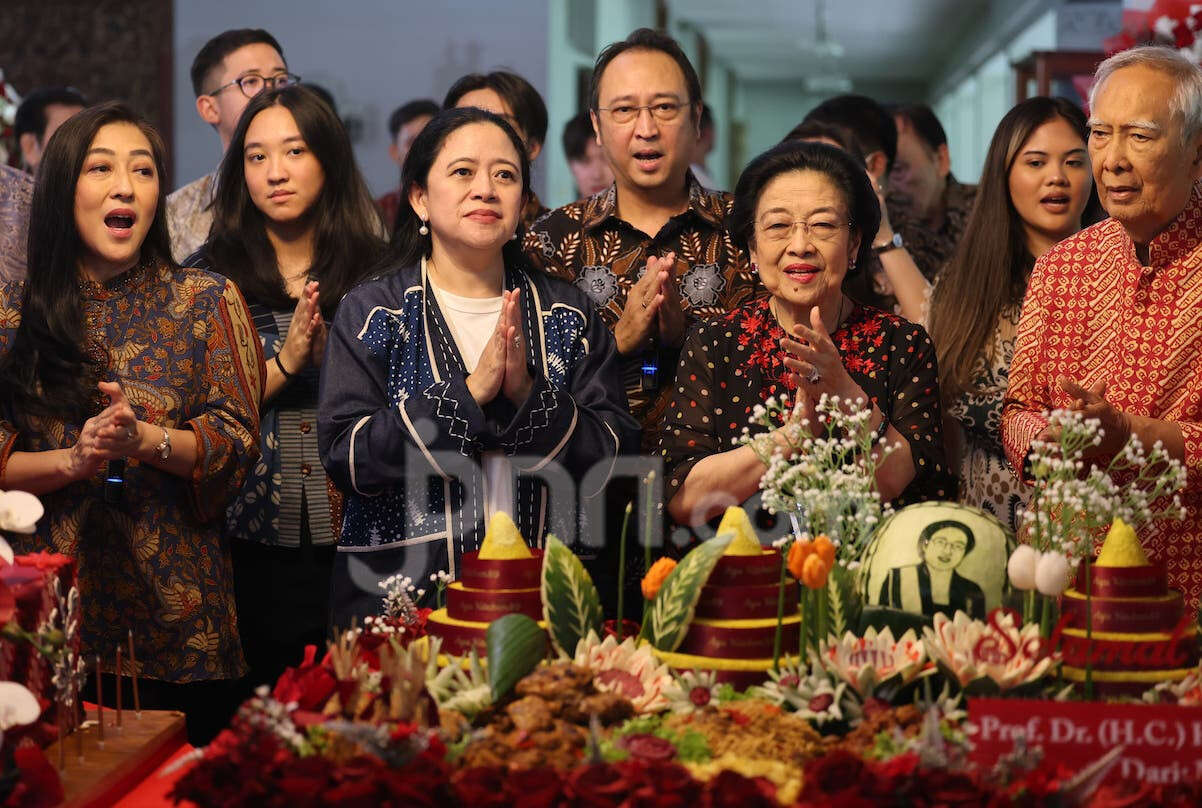 Megawati Soekarnoputri Menyanyikan 2 Lagu Lawas Ini di Sela Perayaan Ulang Tahunnya ke-78