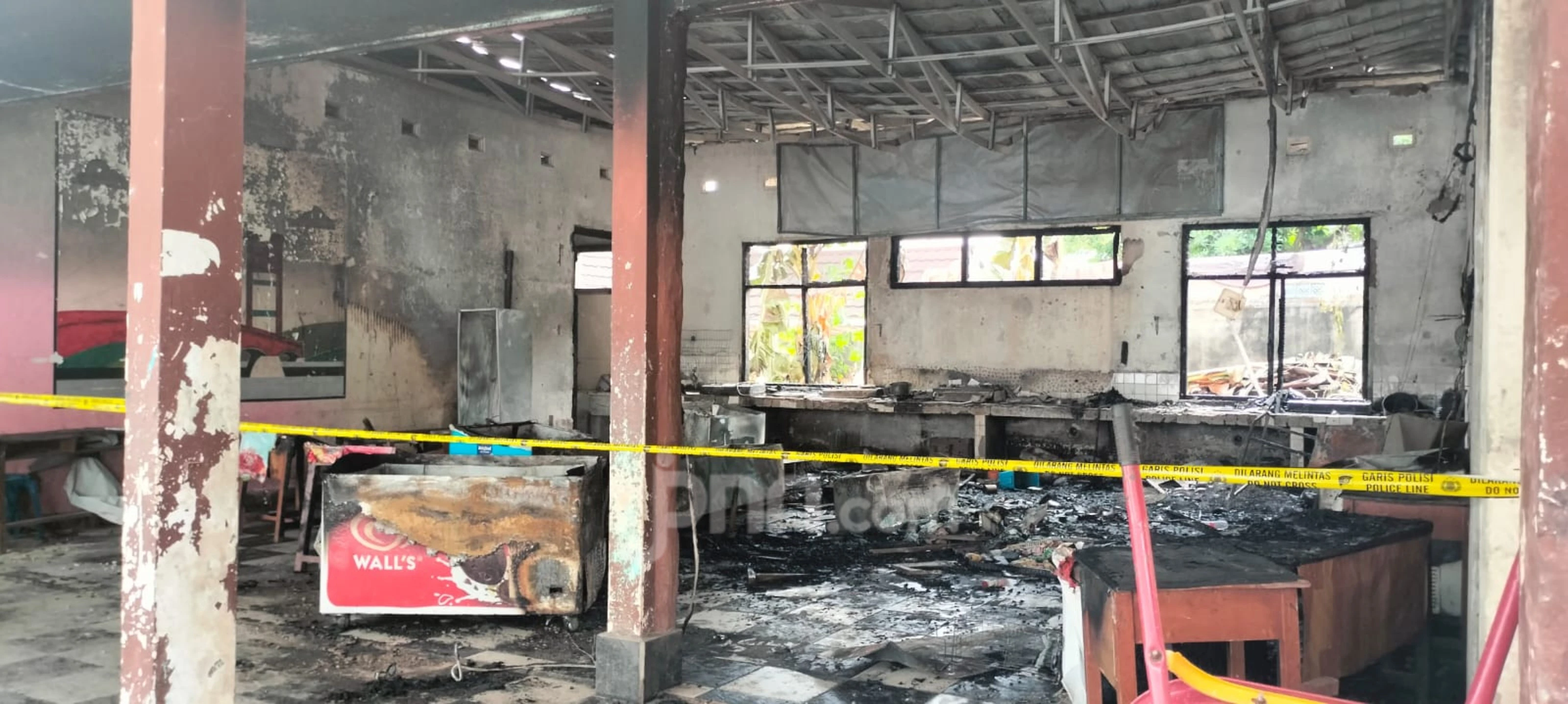 Jago Merah Mengamuk di 5 Kantin SMPN 4 Palembang