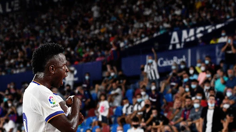 Ancelotti Tetap Mempercayakan Vinicius Jr Mengeksekusi Penalti