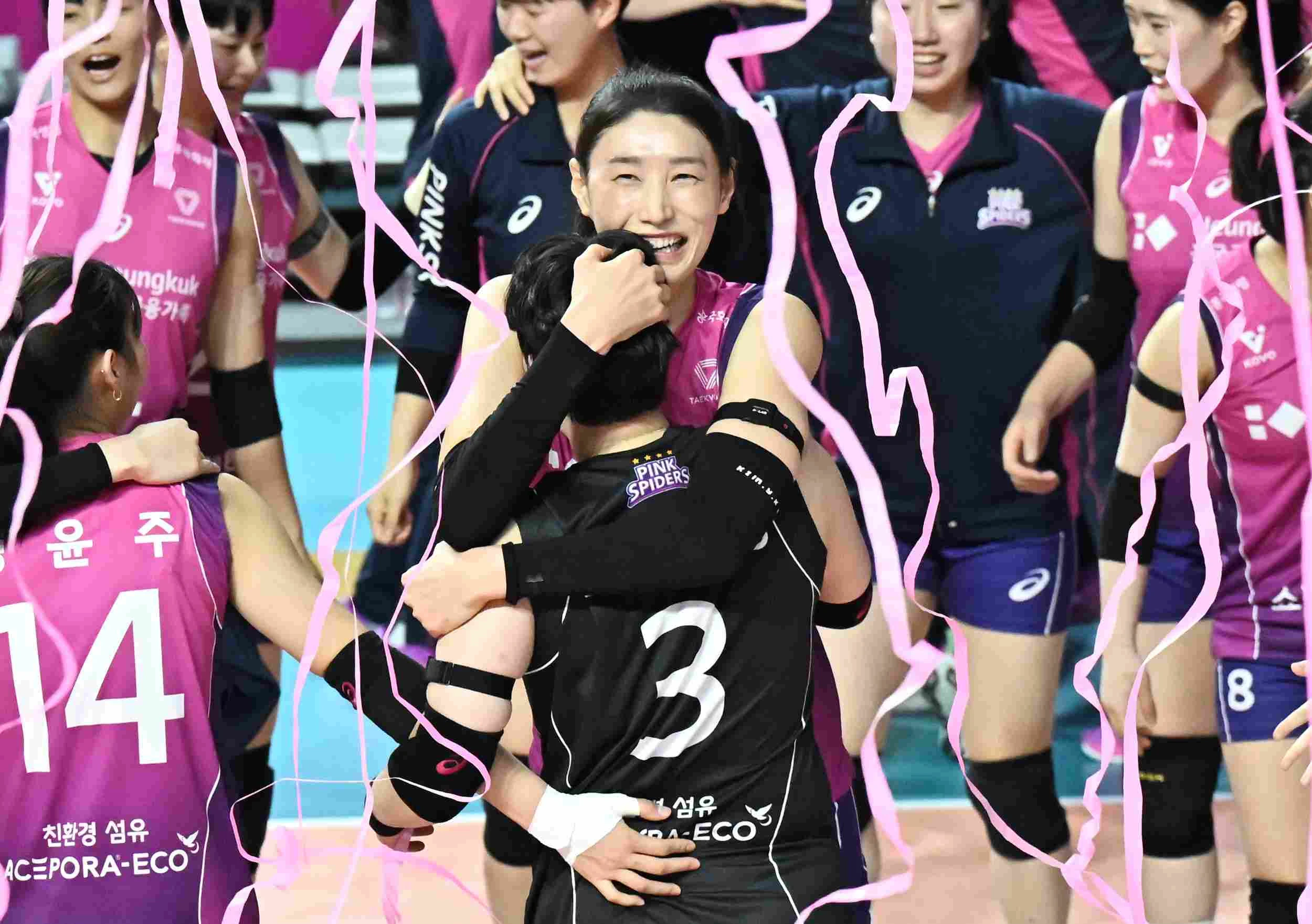 Pelatih Red Sparks Puji Kim Yeon-Koung