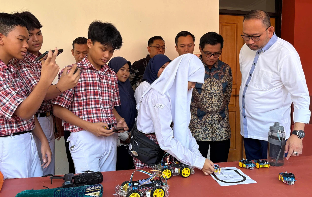 Deputi Kemenko PM Kunjungi Sekolah Rakyat Bekasi
