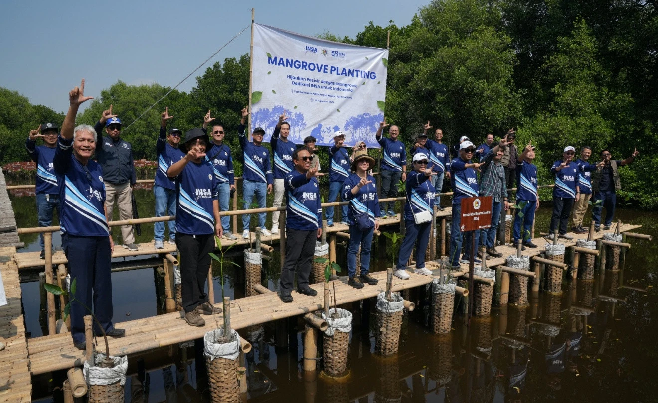 Rayakan HUT Ke-58 Tahun, DPP INSA Tanam Ribuan Bibit Mangrove