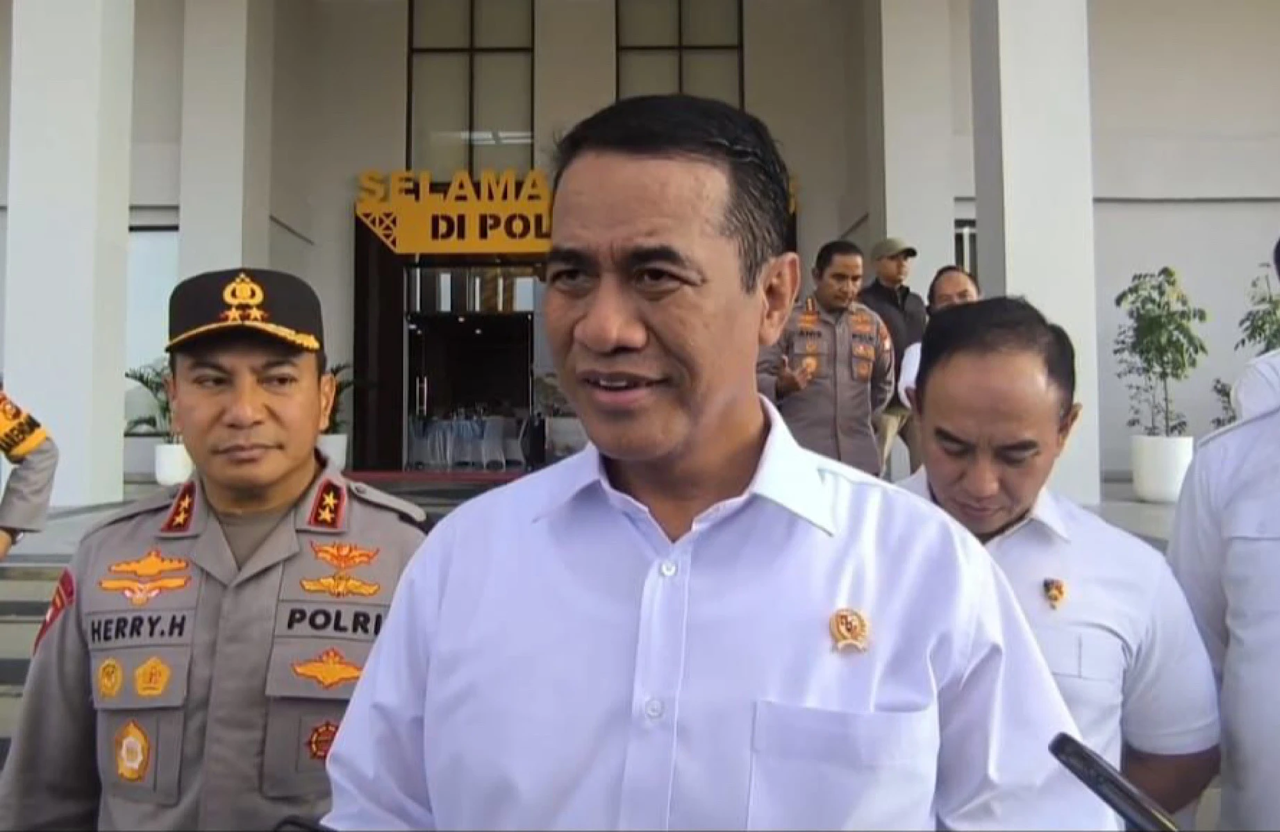 Mentan Apresiasi Langkah Polda Riau Ungkap Kasus Beras Oplosan di Pekanbaru