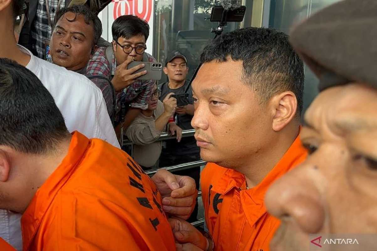 Daftar Nama Penerima Aliran Dana: Bobby Terbanyak, Immanuel Ebenezer Nomor 5