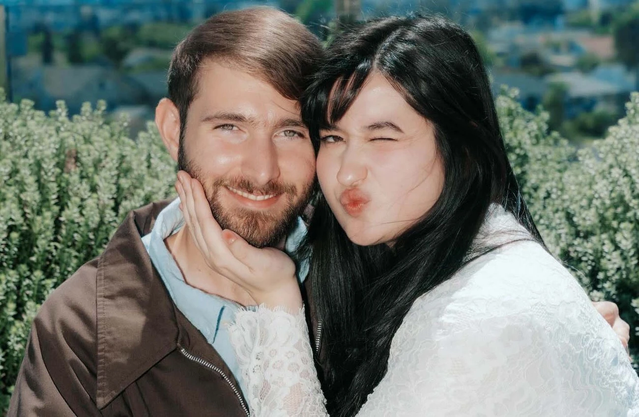 Umumkan Sudah Menikah, Stephanie Poetri Hebohkan HITC Los Angeles
