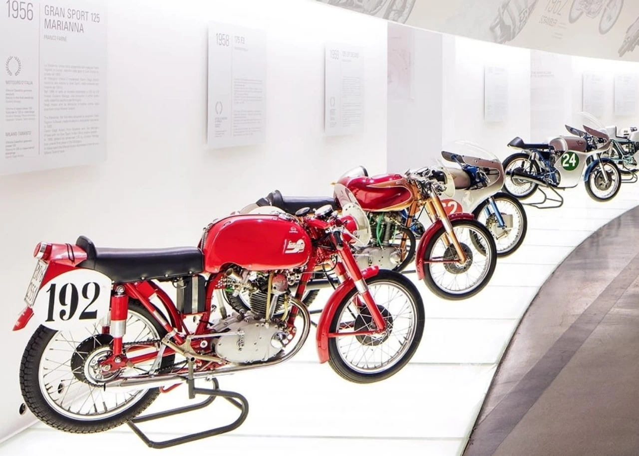 Menjelajah Sejarah Ducati di Instagram dan Facebook