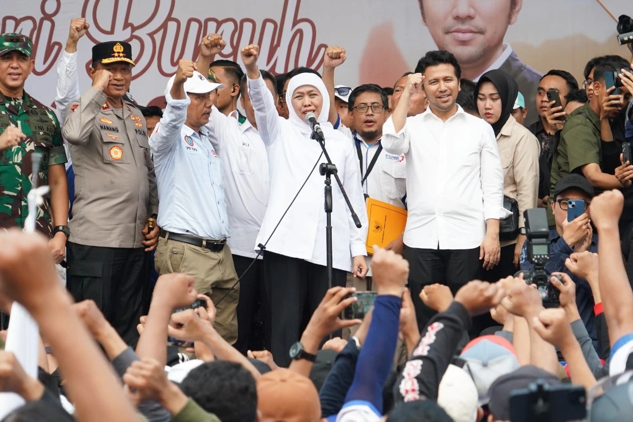Bikin Gebrakan Berani Pro-Buruh, Khofifah Memperkuat Ekonomi Rakyat Jatim