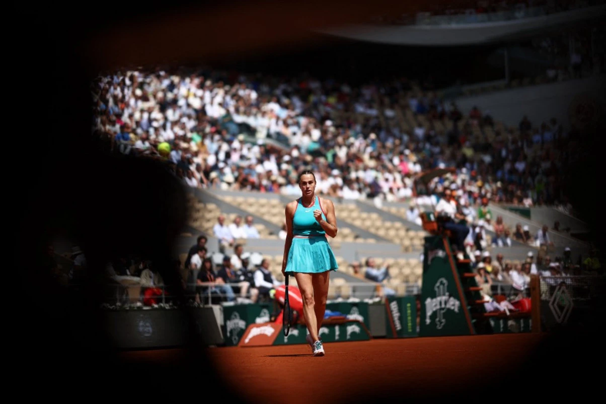 Roland Garros 2025: Sabalenka Jumpa Swiatek, Alcaraz Mengamuk