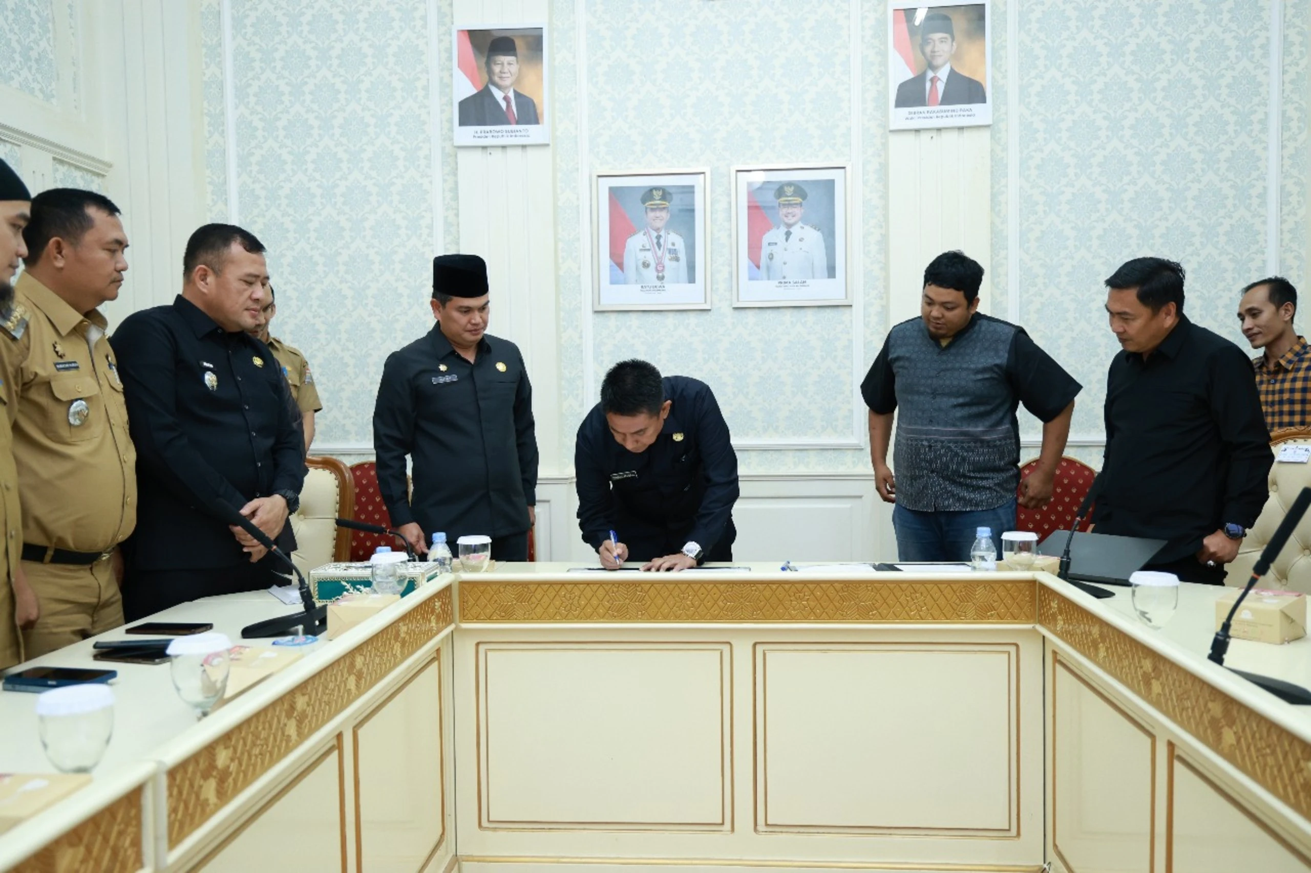 Kabel Optik Semrawut di Palembang Akan Ditata