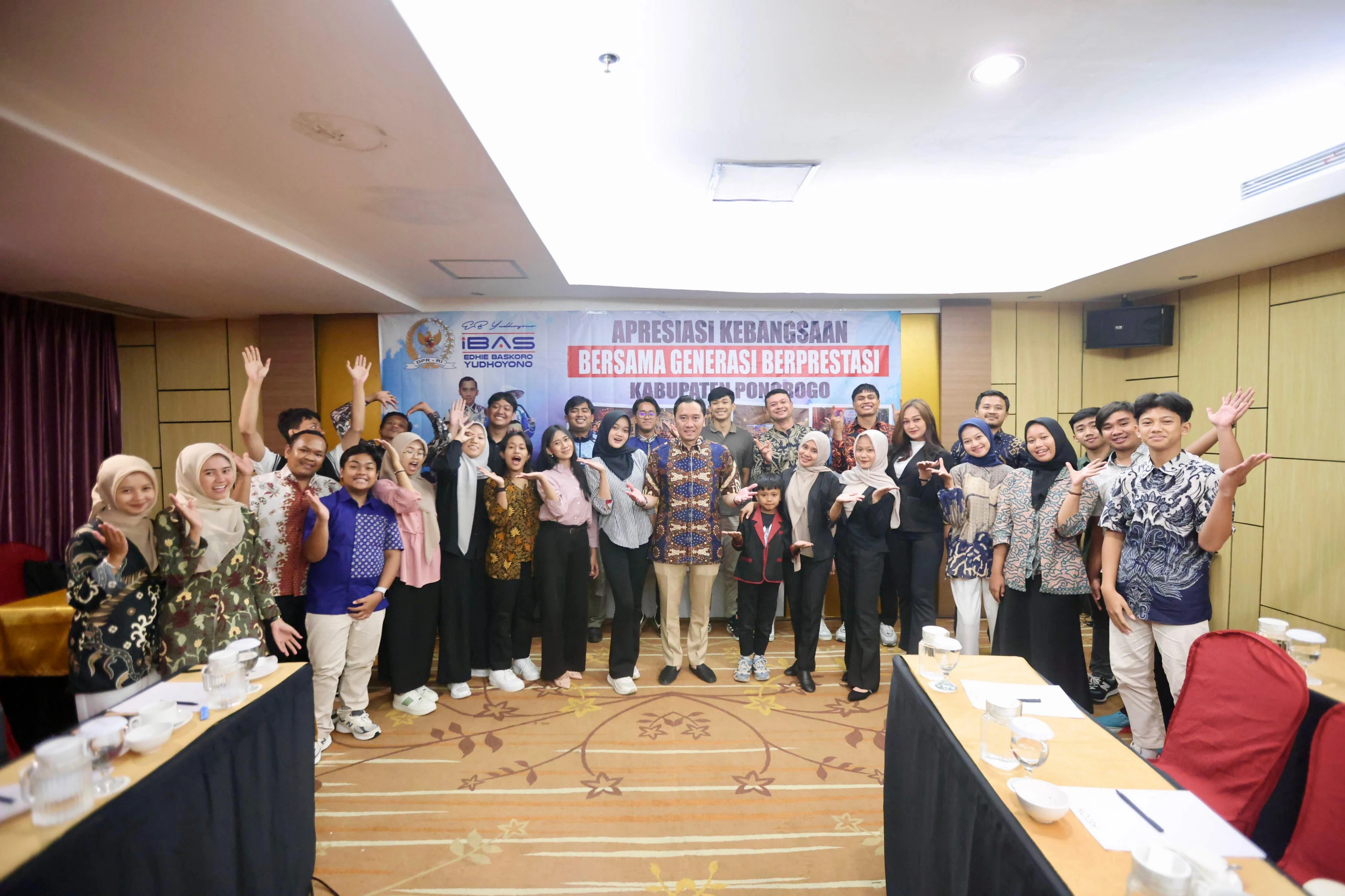 Ibas Ajak Anak Muda Ponorogo Mengguncang Dunia