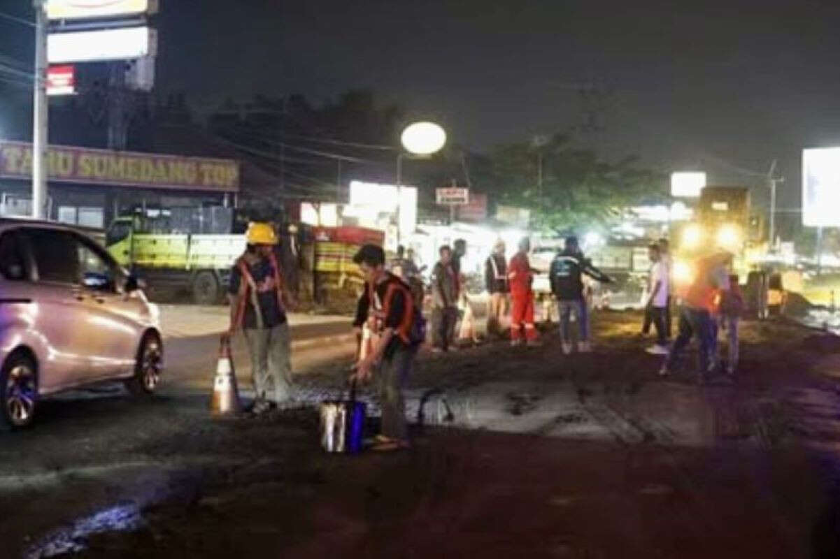 Ini Alasan Jasa Marga Tak Bisa Perbaiki Jalan Rusak Akses GT Karawang Timur, Oh