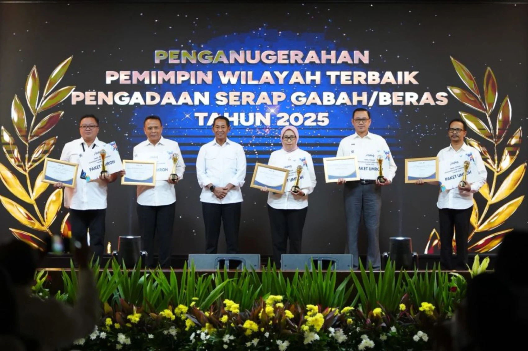 Syukuran HUT ke-58, BULOG Beri Penghargaan untuk Bulogers dan Mitra Strategis