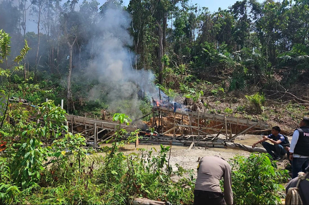 Tindak Tegas PETI di Sungai Indragiri, Polres Inhu Ingatkan Ancaman Kerusakan Lingkungan