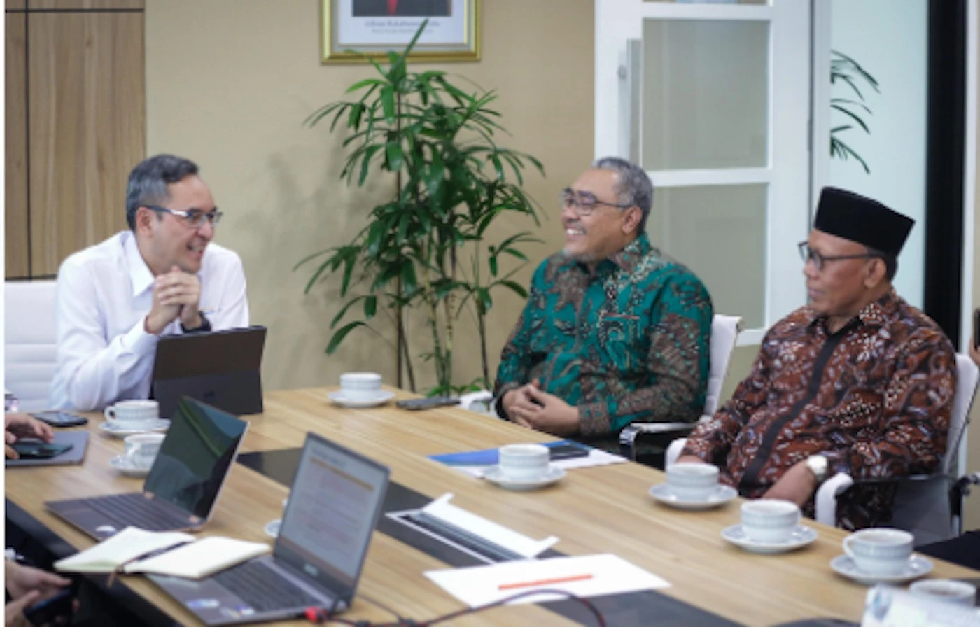 Pendaftar Dosen & Mahasiswa Universitas Sunan Gresik Membeludak, Gus Jazil Apresiasi Dukungan Kemendiktisaintek
