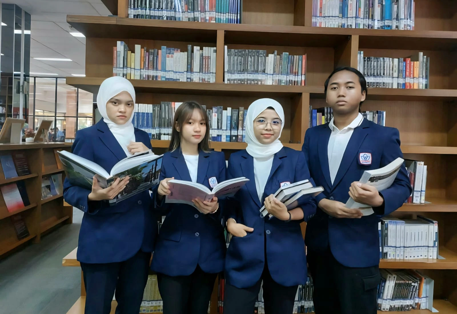 Mahasiswi Interior Design President University Terpilih Menjadi Ketua PUFA FADA 2025