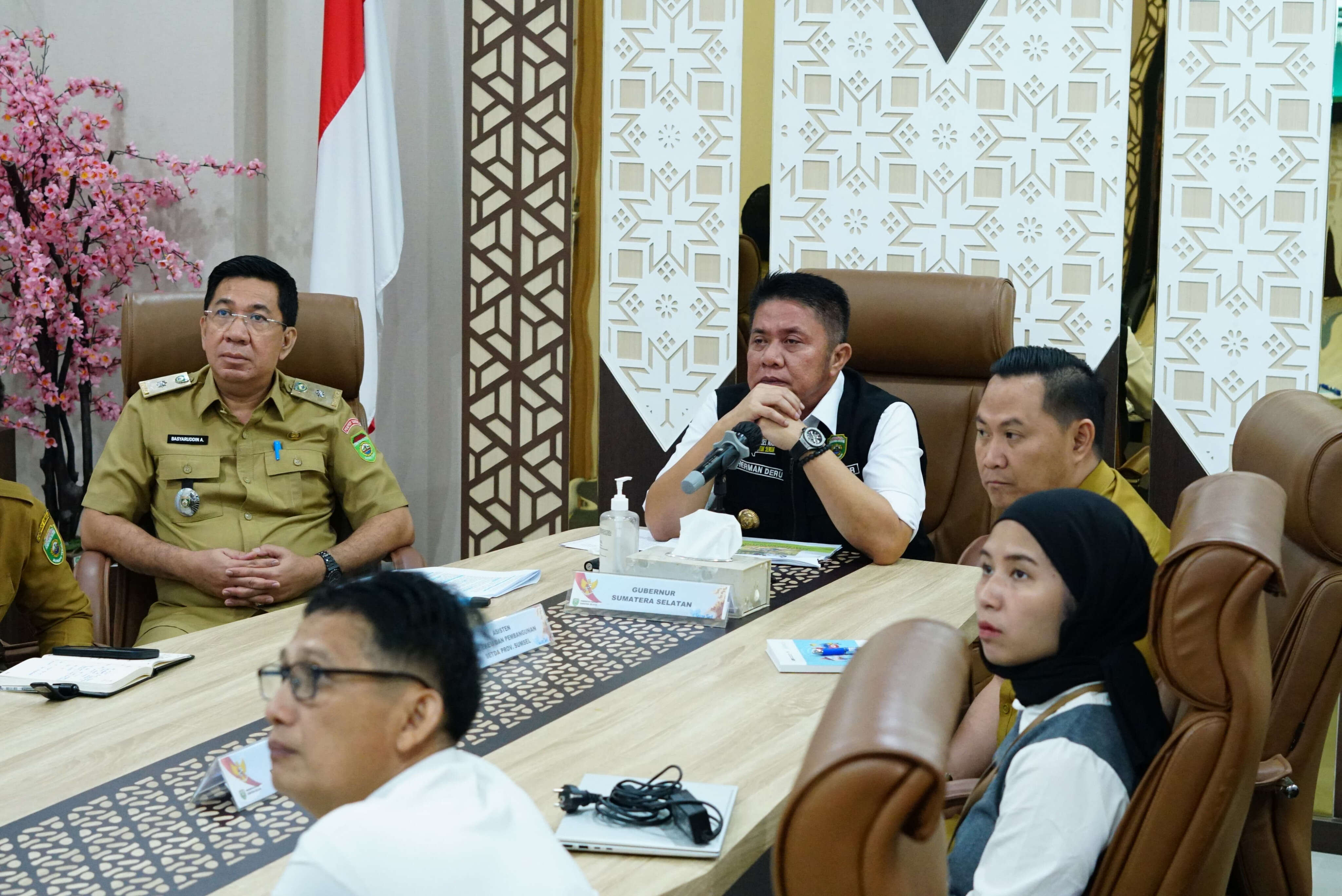 Gubernur Herman Deru Ikuti Rakor Bersama Mendagri Secara Virtual, Bahas 2 Hal Penting