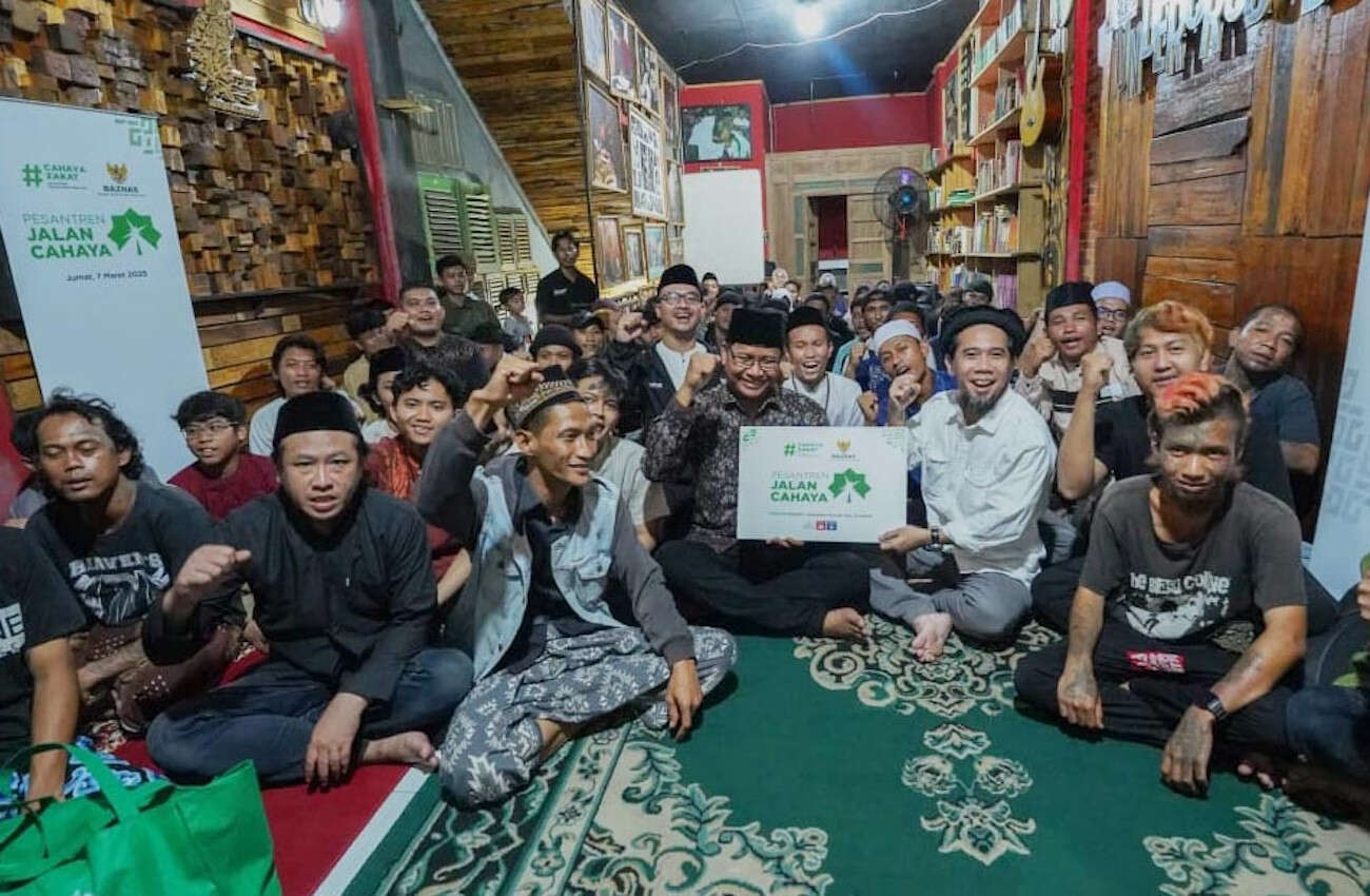 Pesantren Jalan Cahaya Buka Akses Pendidikan untuk Anak Jalanan