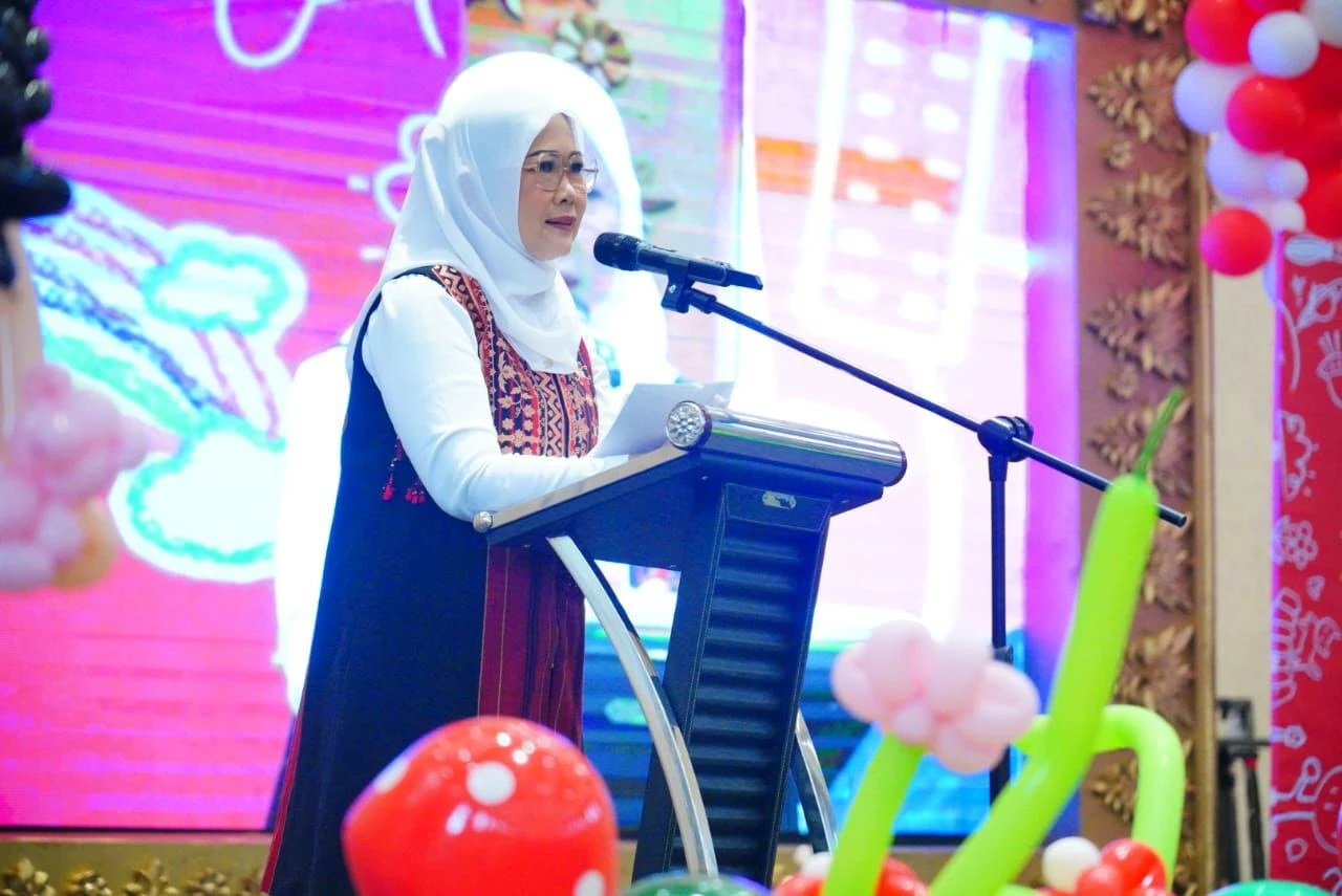 Feby Deru Kampanye Kesehatan Anak lewat Lomba Balita Indonesia Tingkat Provinsi