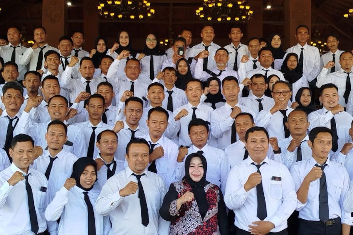 378 Honorer Ponorogo Diangkat Menjadi PPPK, Wabup Lisdyarita: Jangan Kendur Semangatnya