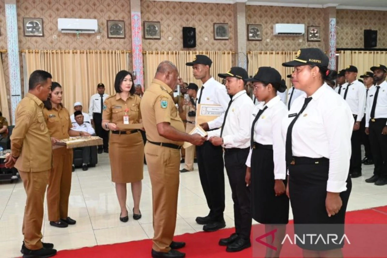 236 CPNS Terima SK, Bupati Auri: Buktikan Kalian Layak Menjadi Bagian Dari ASN