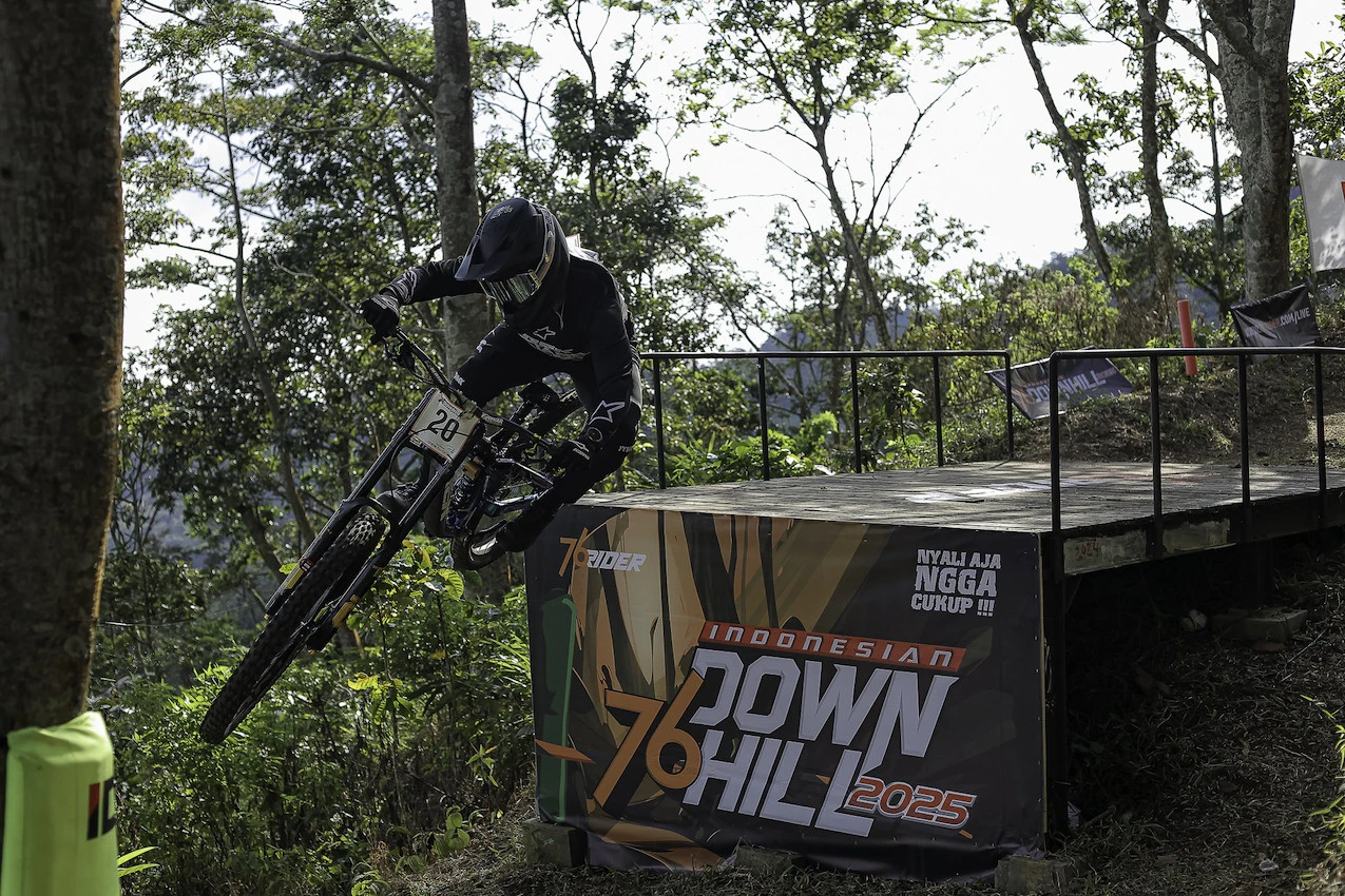 Aksi Impresif Hantarkan Andy Prayoga Raih Juara Men Elite di Ternadi Bike Park