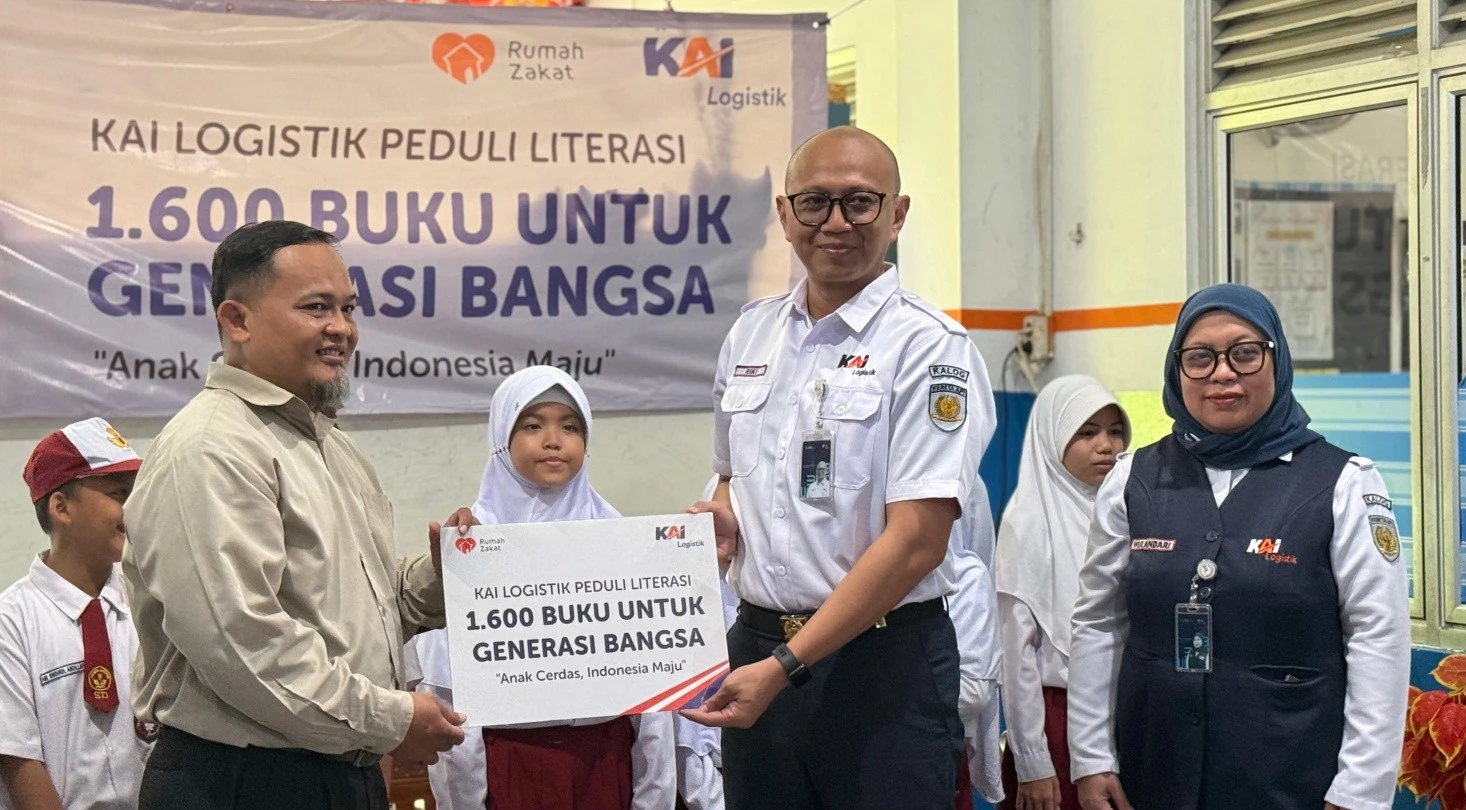 Hari Literasi Internasional, KAI Logistik Salurkan 1.600 Buku