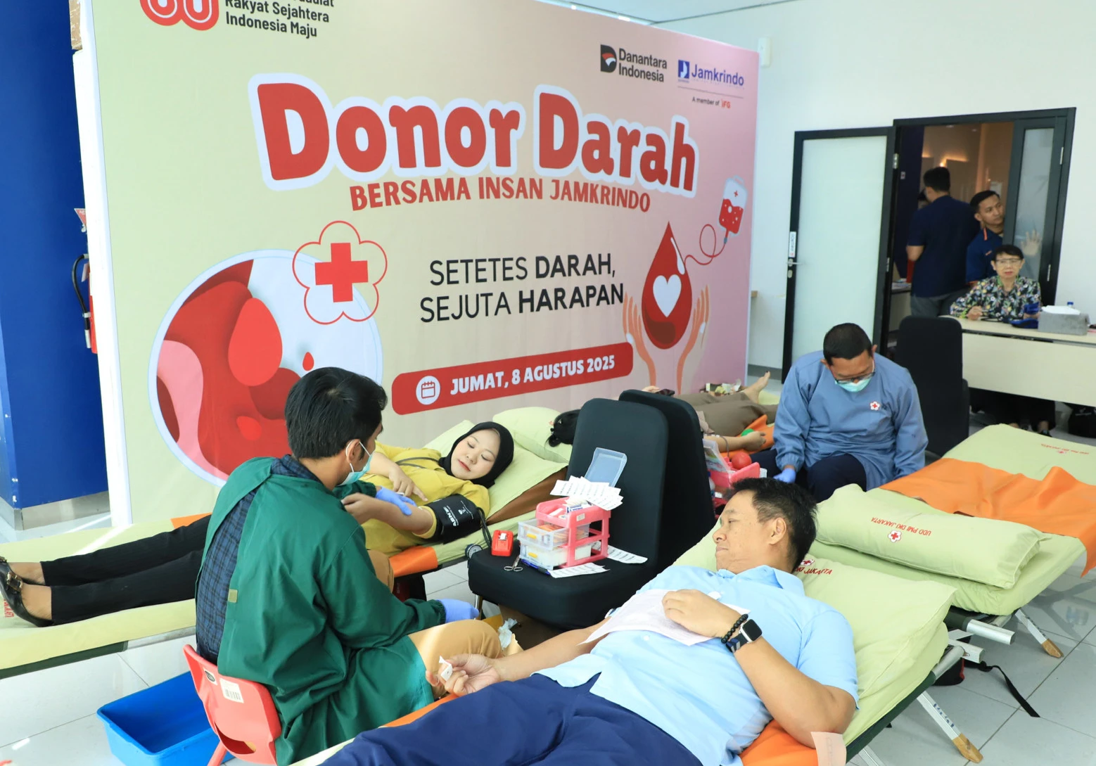 Meriahkan HUT ke-80 RI, Jamkrindo Wujudkan Semangat Gotong Royong Lewat Donor Darah