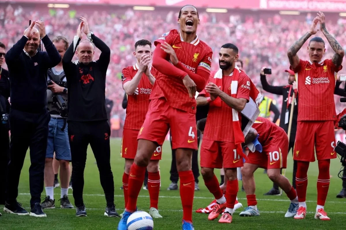 Arne Slot Tak Menyangka Liverpool Bisa Jauh Tinggalkan Pesaingnya