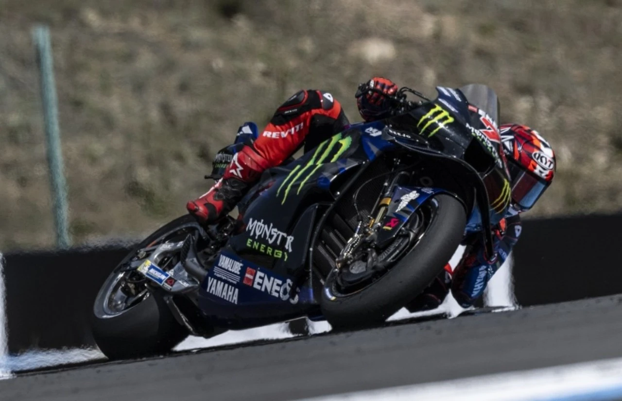 Augusto Fernandez Membocorkan Pengembangan Mesin V4 Yamaha untuk MotoGP