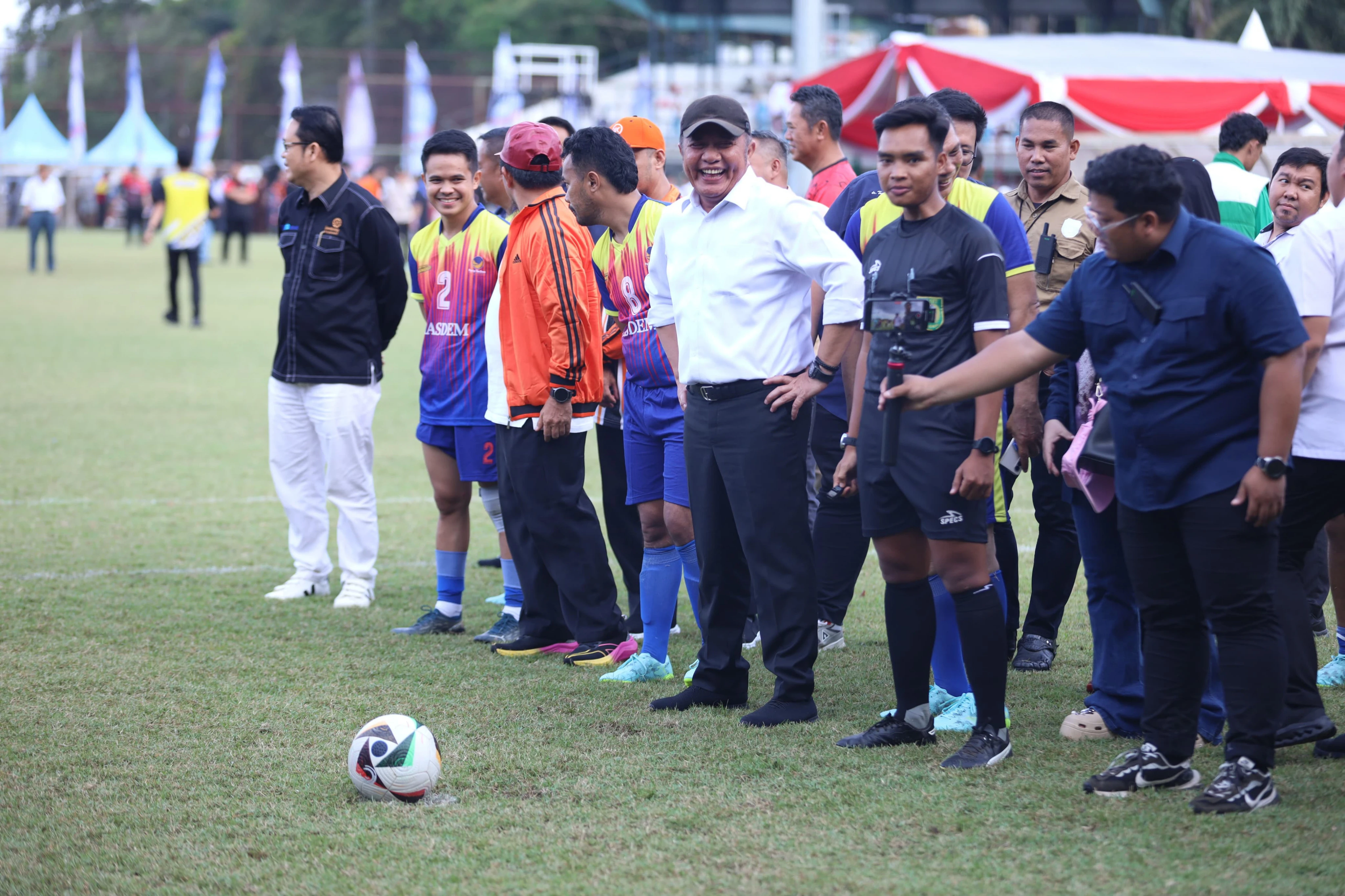 Guyub Lintas Partai, Turnamen Sepak Bola di Sumsel Ciptakan Demokrasi Tanpa Sekat