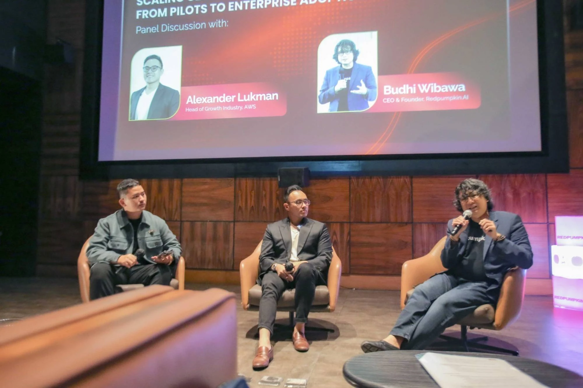 ICS Compute Perluas Jangkauan Redpumpkin.AI Business Platform