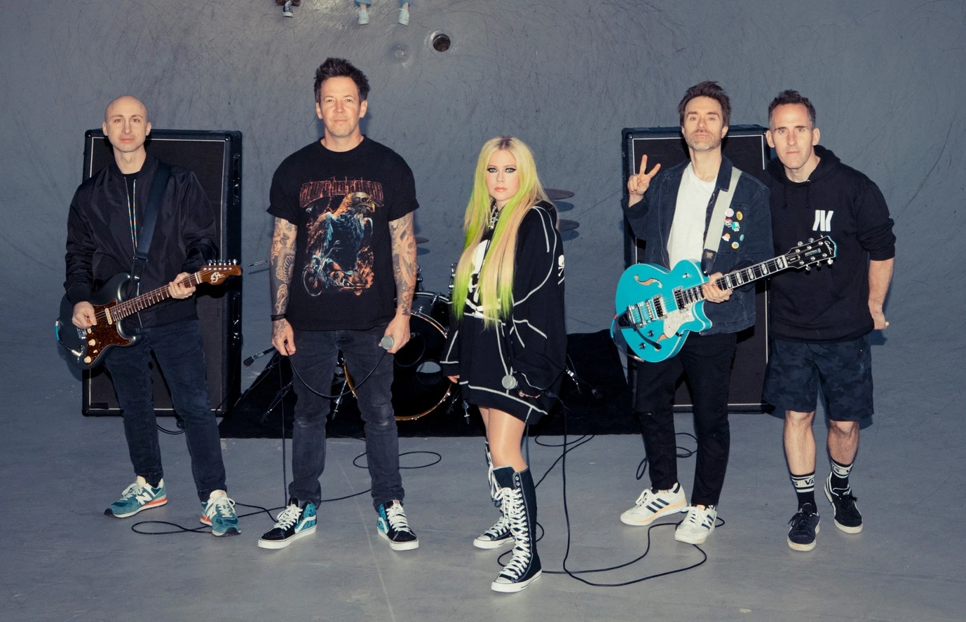 Kawan Lama, Avril Lavigne dan Simple Plan Berkolaborasi dalam Lagu Baru