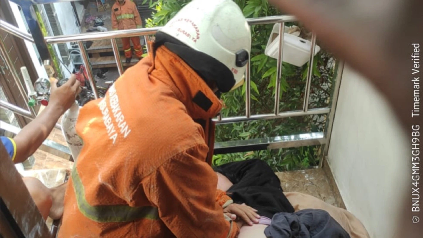 Aksi Nekat Pemuda di Surabaya, Tulis Wasiat & Coba Bunuh Diri, Jangan Ditiru!