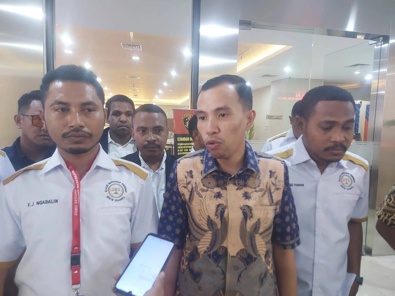 Datangi Bareskrim, KMPHI Tagih Kepastian Proses Hukum Kasus Denny Indrayana