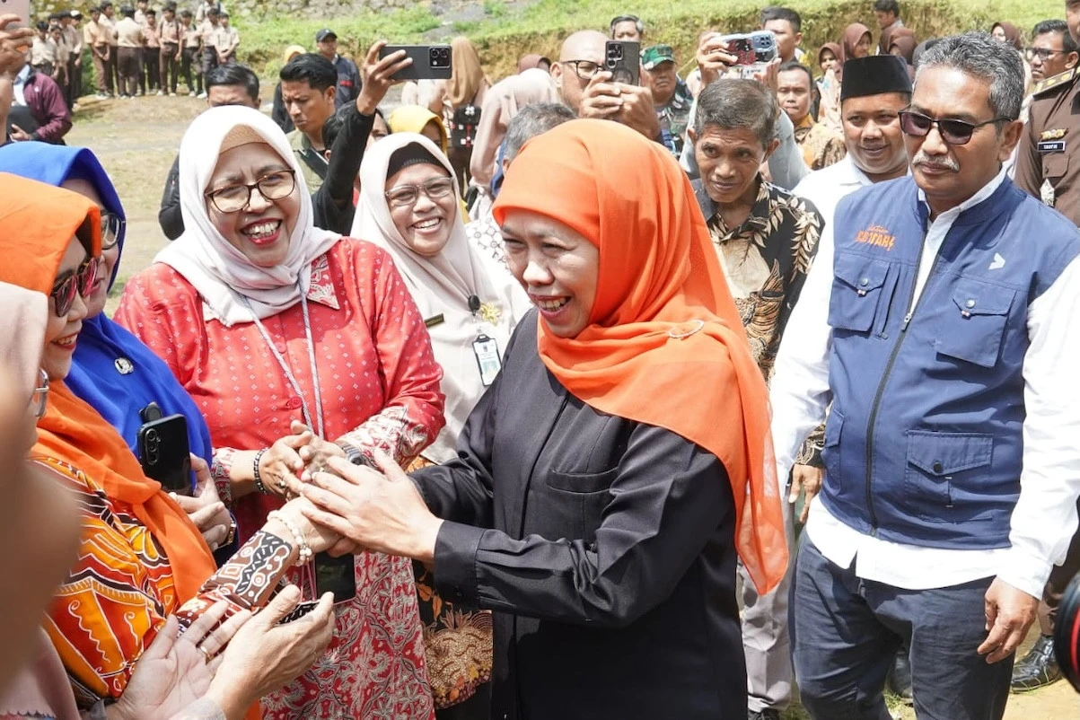 Tuntaskan Kemiskinan, Khofifah Bersama Muslimat NU Terbukti Mampu Mengatasi Persoalan Rakyat