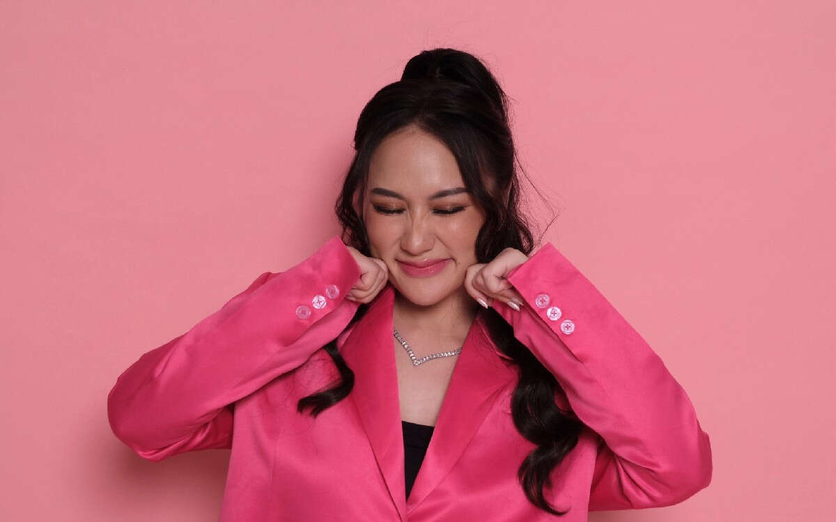 Acha Ivana Rilis Single Baru Andaikan di Tengah Kesibukan Kuliah S2